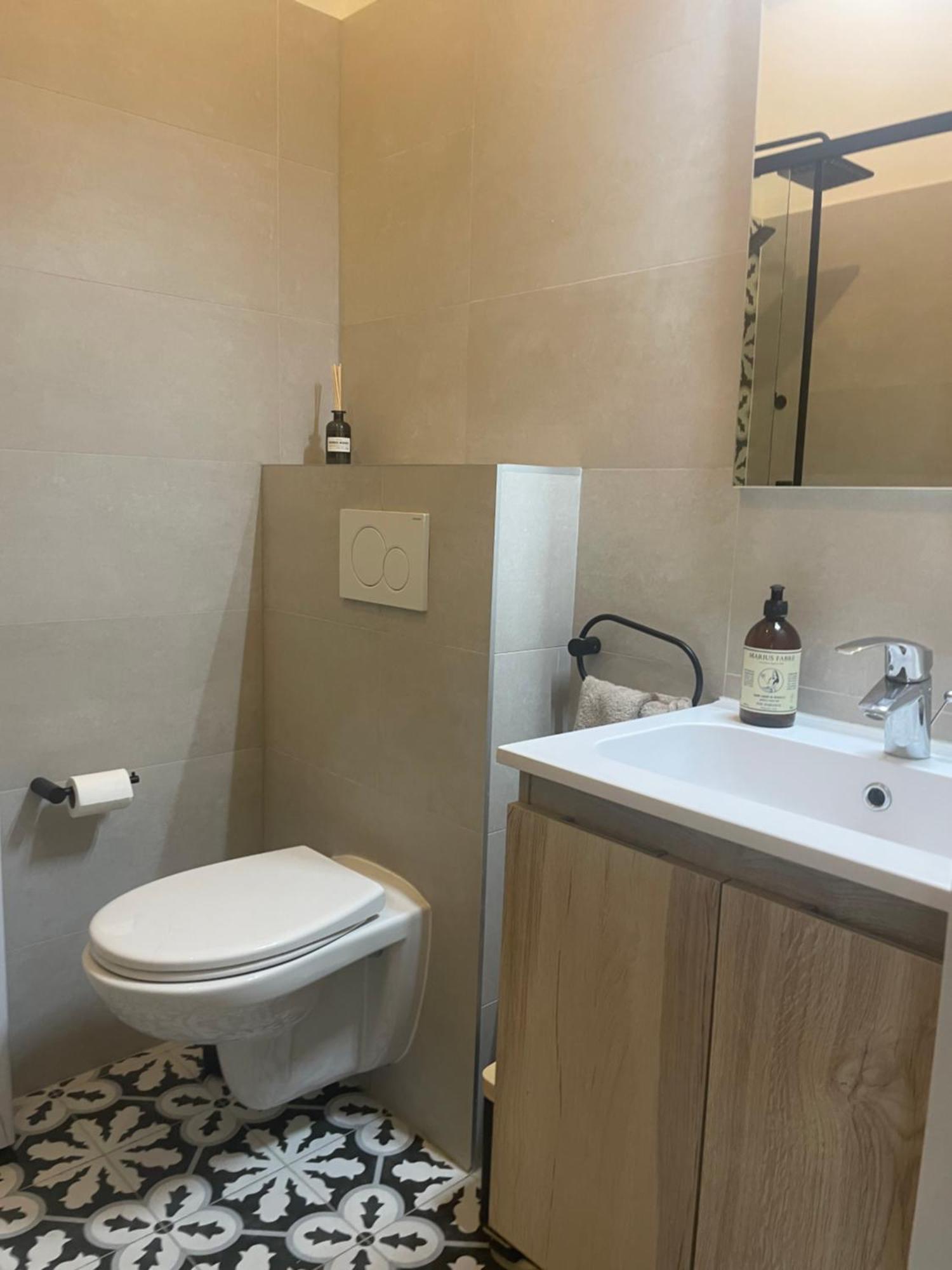 Superbe Appartement Au Coeur De Nizza Esterno foto
