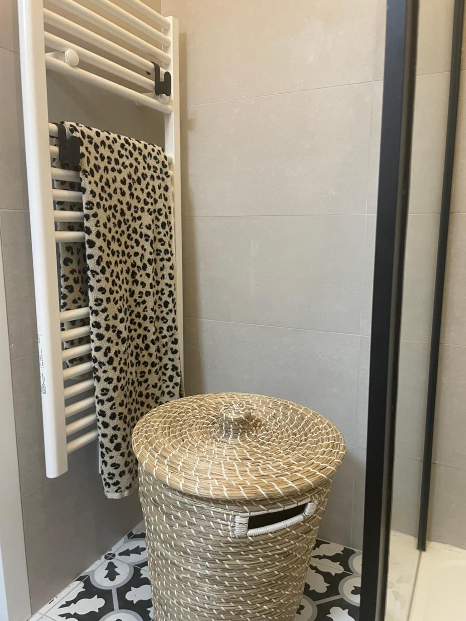 Superbe Appartement Au Coeur De Nizza Esterno foto